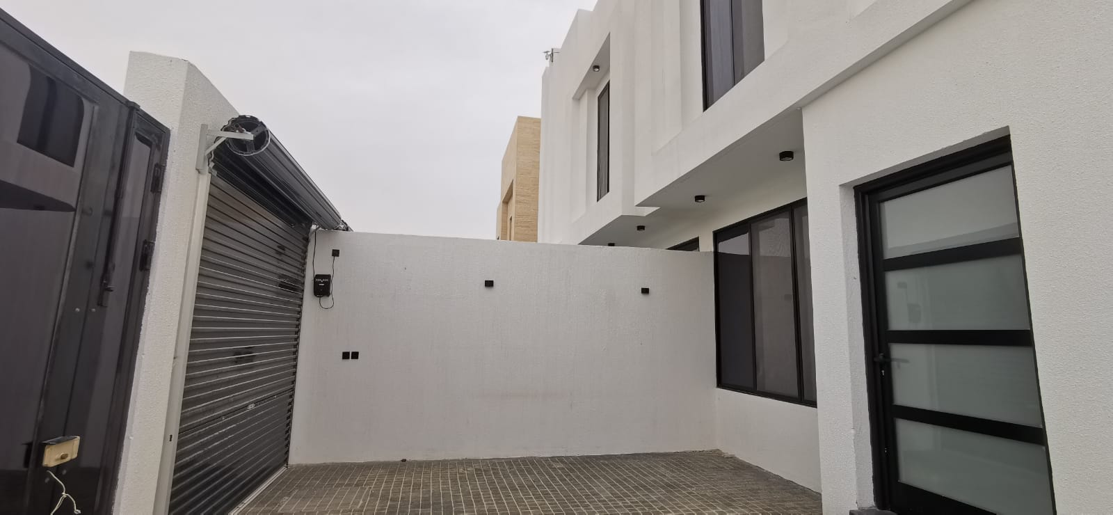 ابو مهدي اليمنى